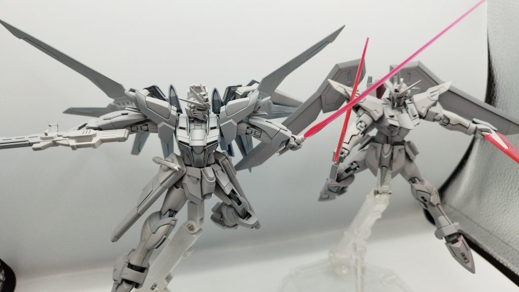 映画みてないのでキラとアスランが戦うシーンあったかわかりませんが、剣を合わせてみました。