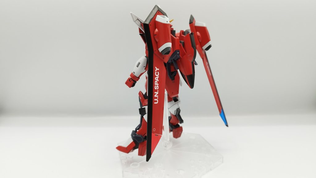 イモータルの翼にも、U.N.SPACYをはることでミリア感をだしてます。