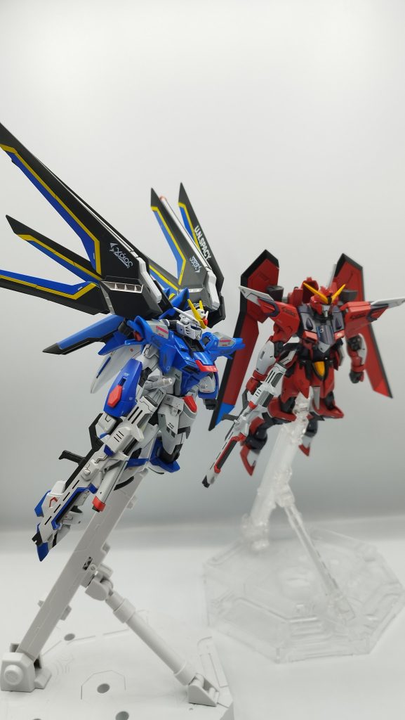 SeedDestinyではなんだかんだで、アスランはキラによりそっていきましたね。