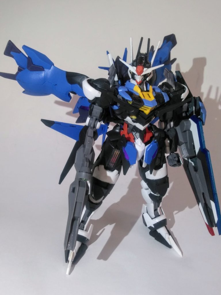 ・・・まぁ、上記の茶番劇は置いといて😋(もぅ…お前、病院行ってこい❗👹)　　　何時も通りに中古屋さんから身請けして来た『ガンダム エアリアル(¥500円税抜き)』を＂リビルド＂作製😤『アルス アースリィー ガンダムのアーマー』をくっ付けて｢妄想強化？｣致しました🤣🤣　　　　　　　　　　　　　　　　　　　　　　　　　　　　