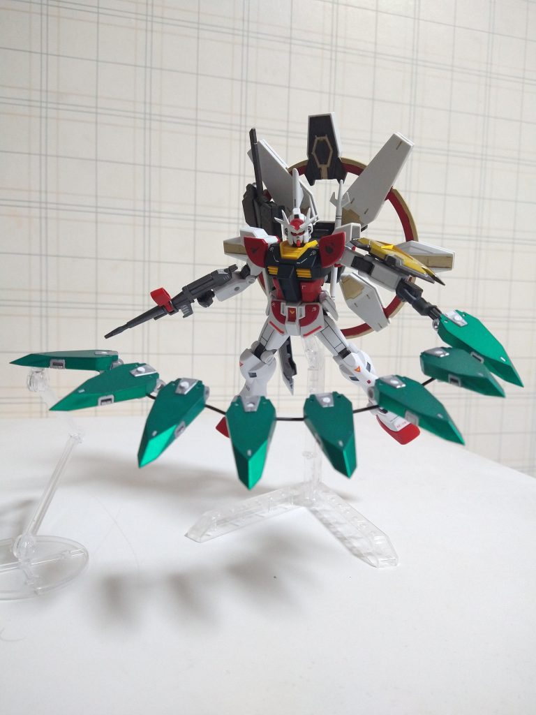 ヤサカニノマガタマ（八尺瓊勾玉）ファンネルモード。勾玉単体で突撃します。