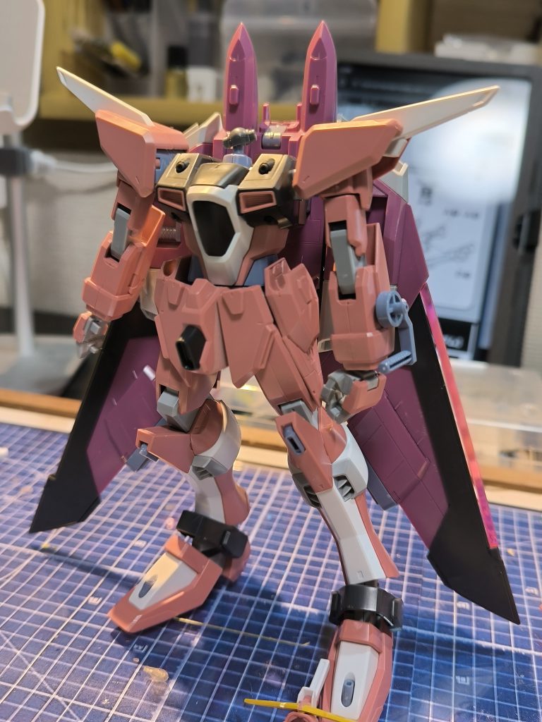 素組み。ジャンクを安く買えたのが製作のきっかけでした。  最後まで閲覧ありがとうございました。