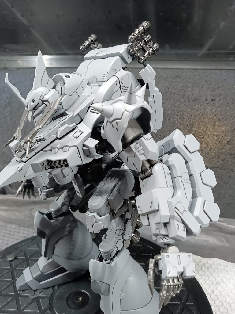 ジオン機体といえばスパイクかな~と