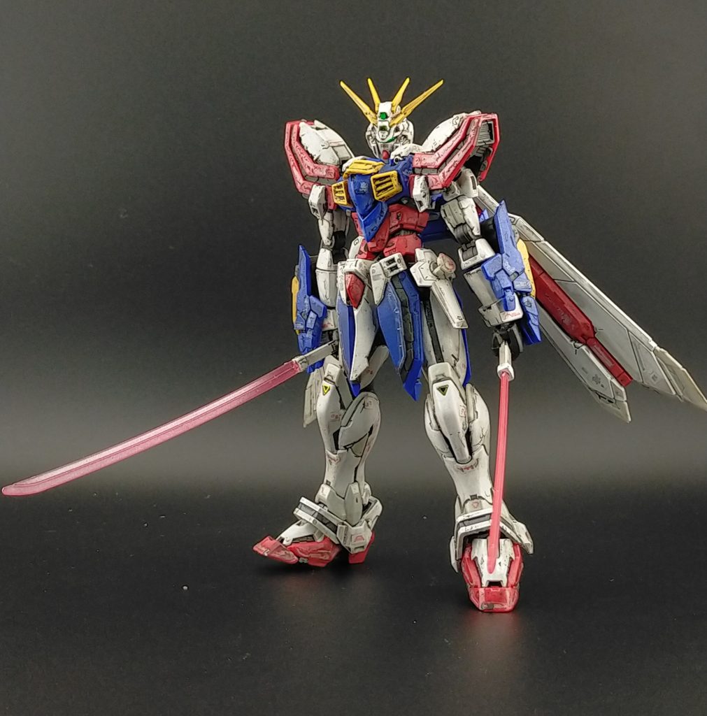 デカールの厚みを削る様に2000番のヤスリで水研ぎ後にパールクリアを吹き付け、タミヤエナメルでウオッシングと墨入れ。