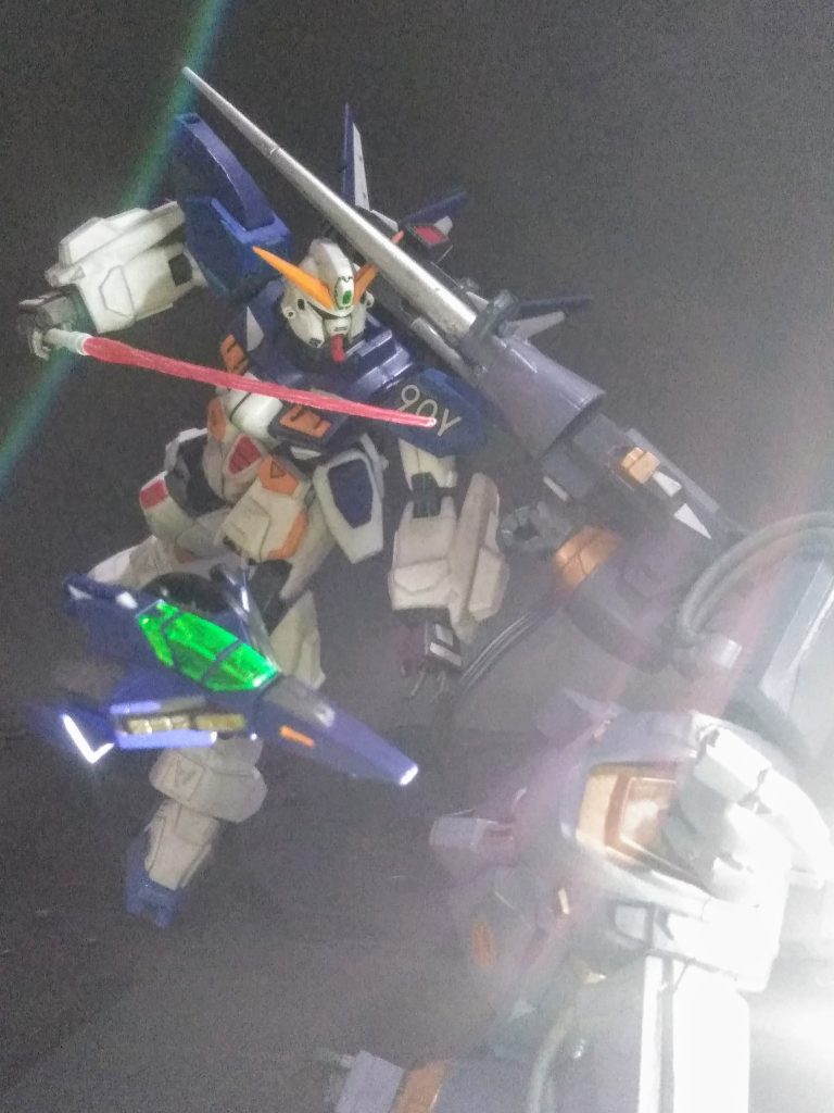 と、言う訳で｢リビルド｣してミタこのキット｢UP主｣好みのスタイルで気分爽快でヤレました😄　　　　　　そして、今回は撮影中のトラブルが起きませんでした🤗　　珍しい・・・😊