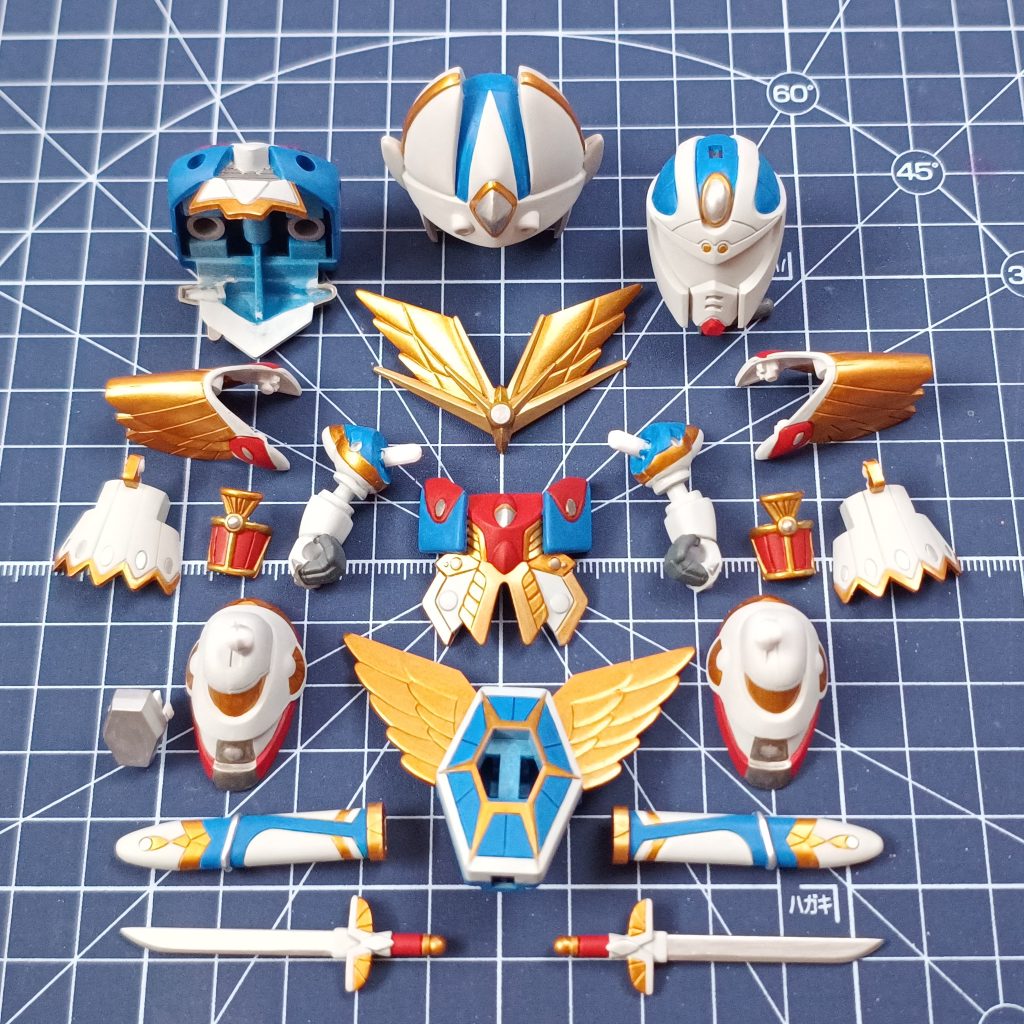 ジュエル塗装前。二の腕を真ん中で切っちゃったけど、付け根で切ったら良かったと後から思いました。