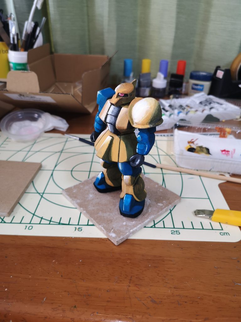 なんで左側からの写真ばっかり?と思うかもしれませんが