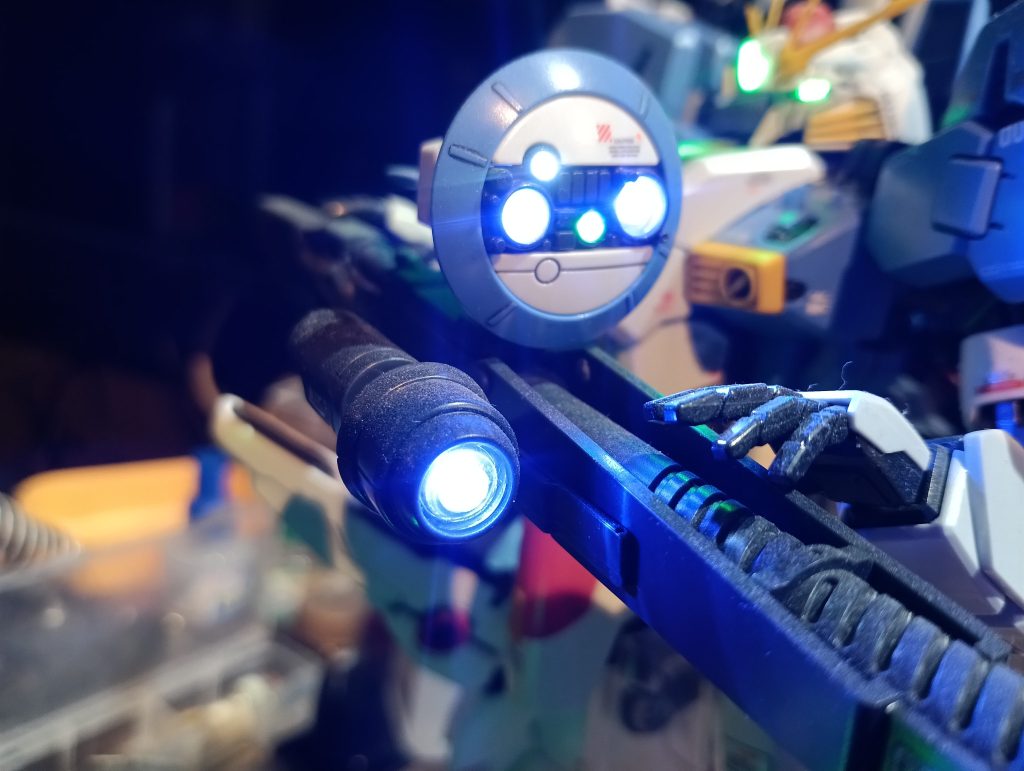 センサーには1箇所赤を入れれば良かったと後悔してます😅💦