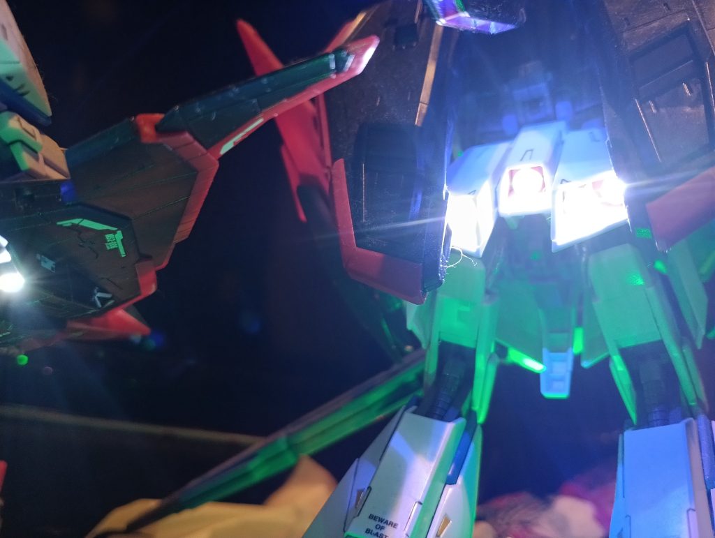 過去作　MG ZガンダムVer.2.0 & RG Zガンダム LED組込–3枚目/制作者：福田　義康