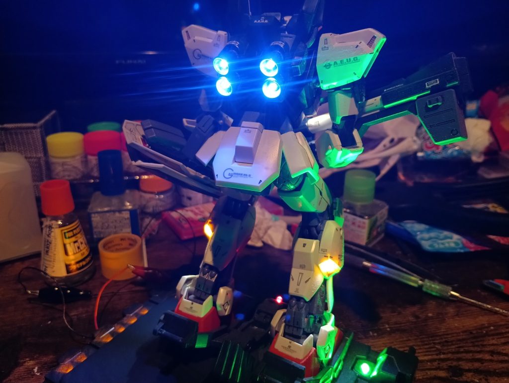 バーニアは定番のブルー😁