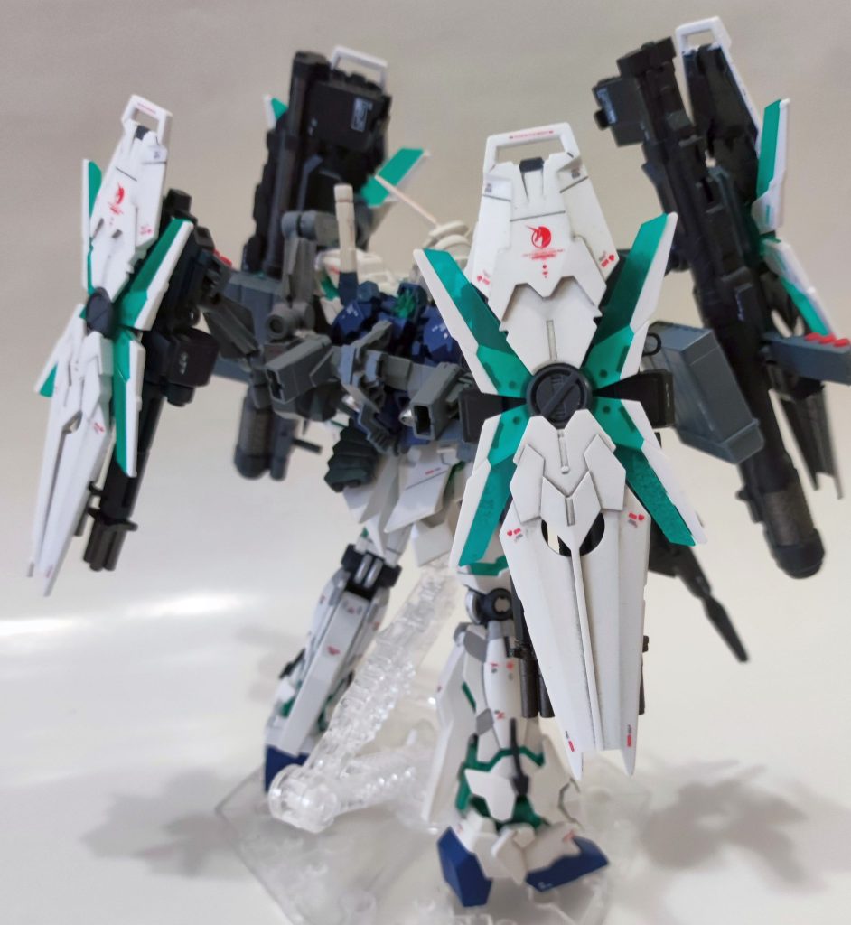 背面はこのような感じです。