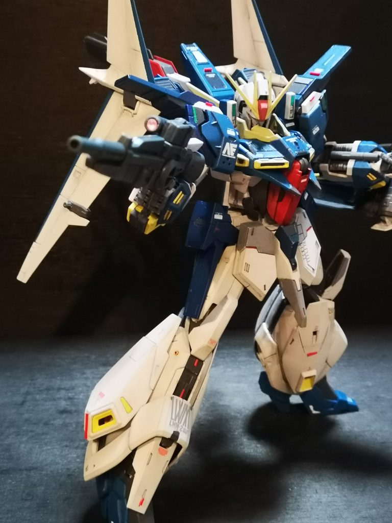 RE/100 ガンダムリントヴルム–8枚目/制作者：謎の大鈴木