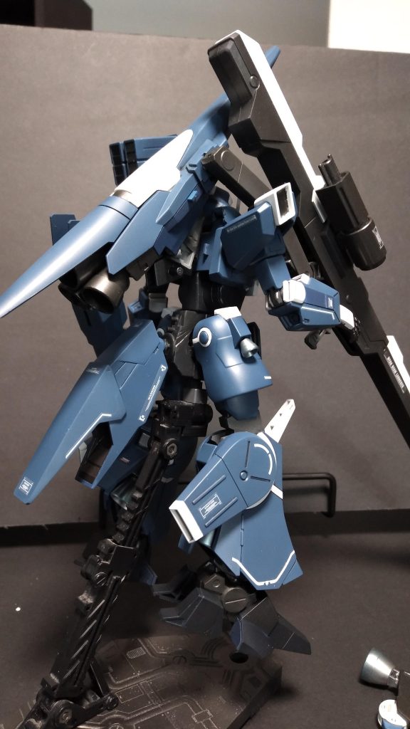 リアビューです。FAZZ隊にも負けないサイズ感です。最後まで御覧頂きありがとうございました。