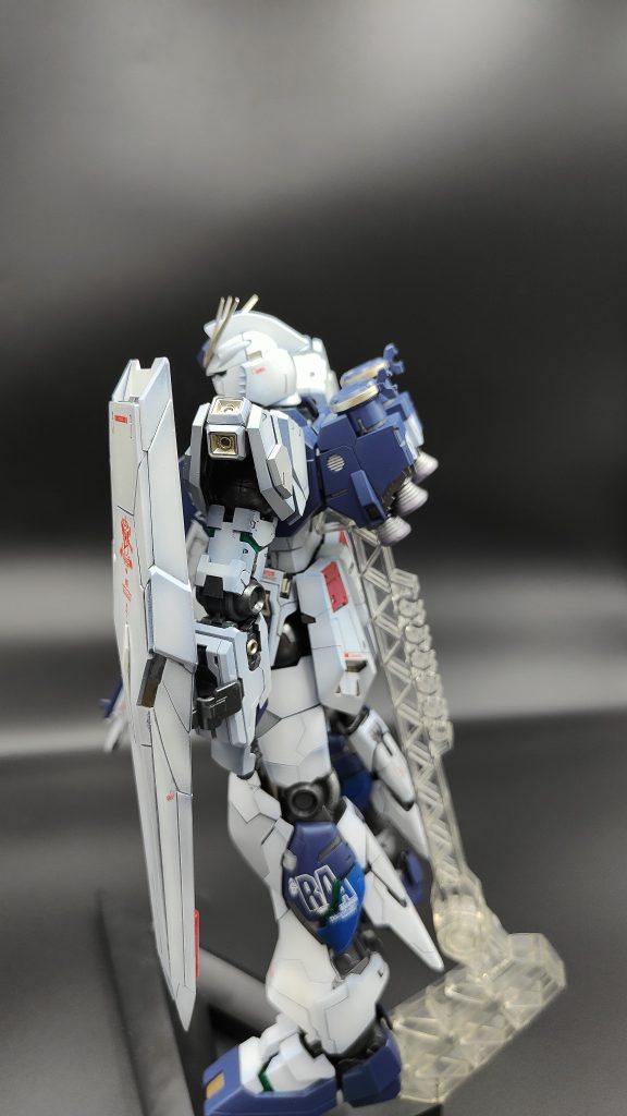 νガンダム KA MG–4枚目/制作者：@takasenm