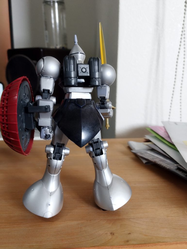 バックショット。バックパックやフレーム部分はシャーマングレーを初めて使用してみました。