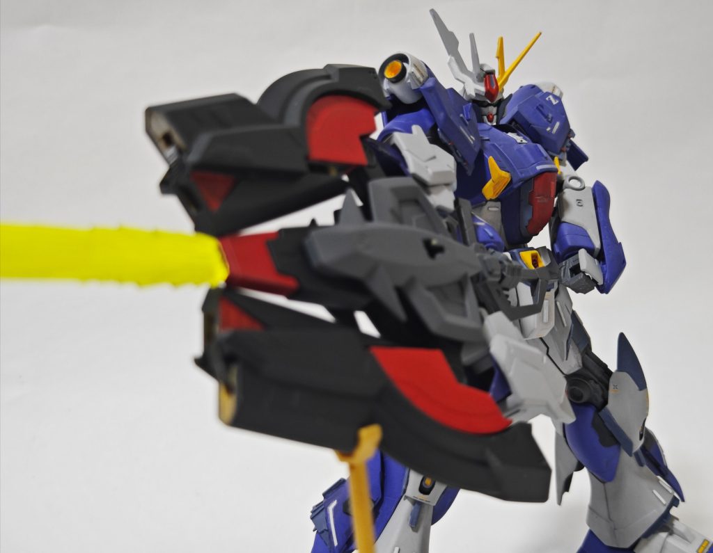 切り札であるメガビームサーベル