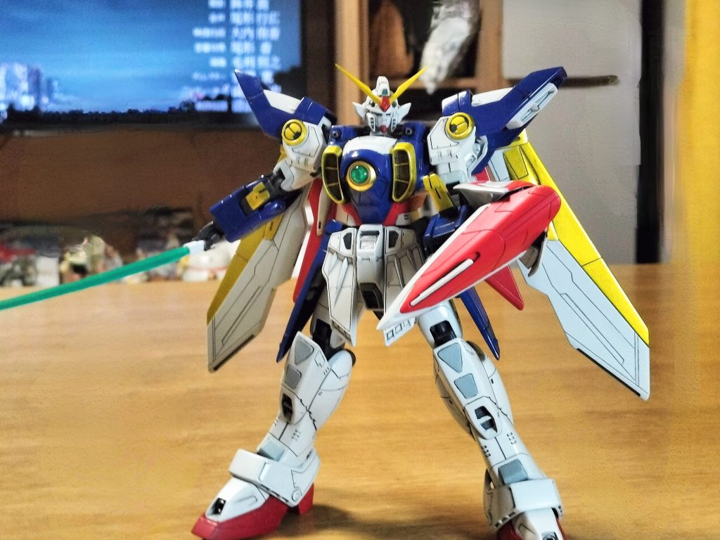 腕のポリキャップ関節はビルドシリーズの関節に置換しました。