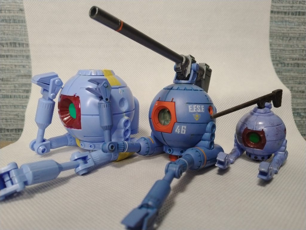 子供の頃作った旧キットとそろい踏み。実は当時からツインセットだったんですね。