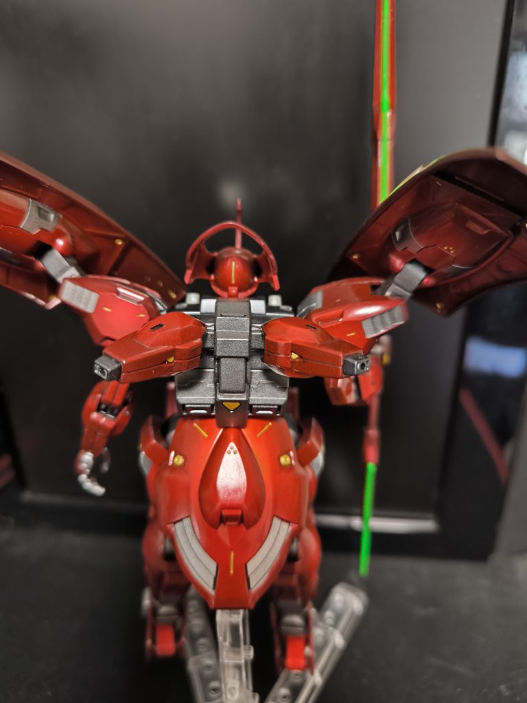 ゴールドを筆塗り 