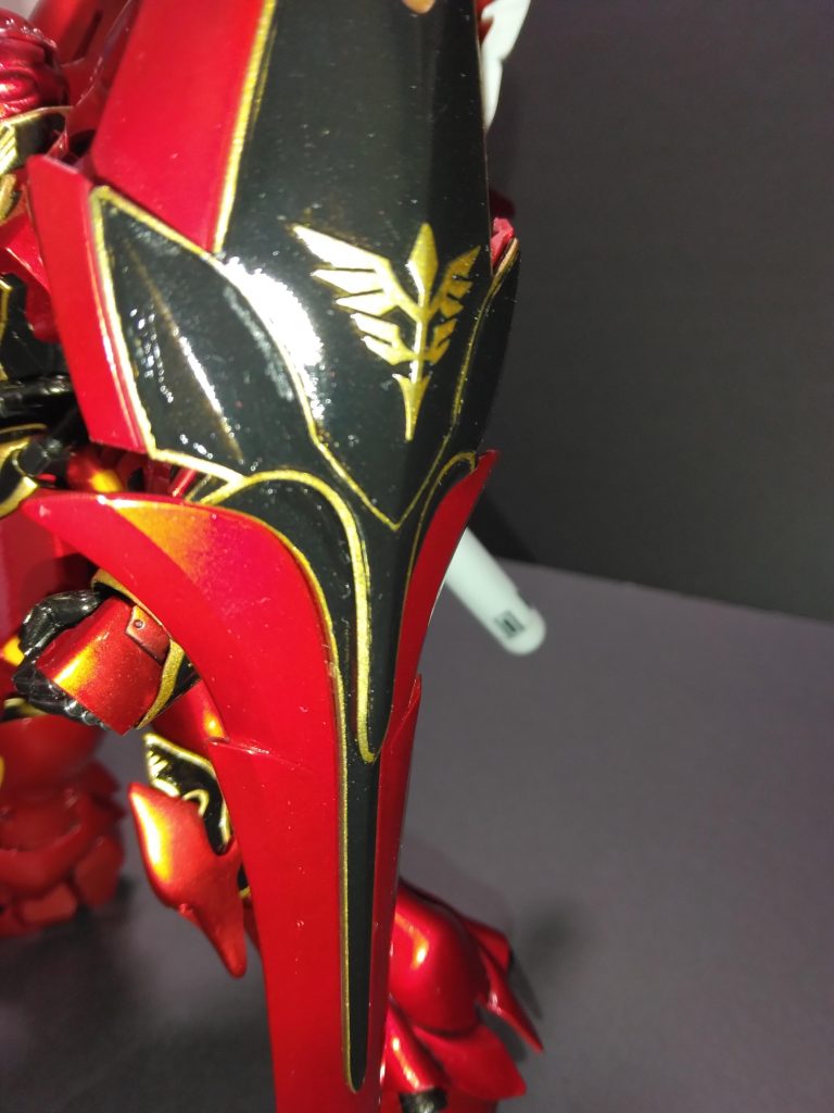 一番難しかった盾!!!近くで見ないで!!!!!!!!