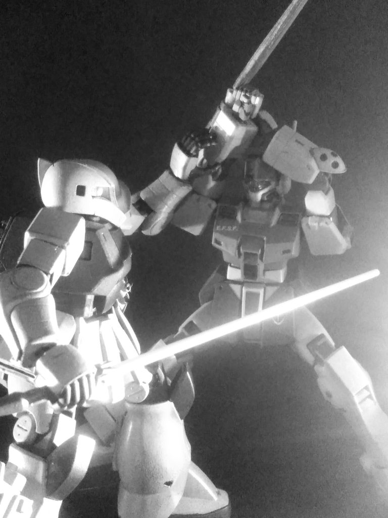 『ザク Ⅱ 地上高機動型』に"寄せ"タカったのですが「コレジャナイ感」に溢れ捲っておりますね😅「UP主」のセンスの無さに涙が止まらない😭💦