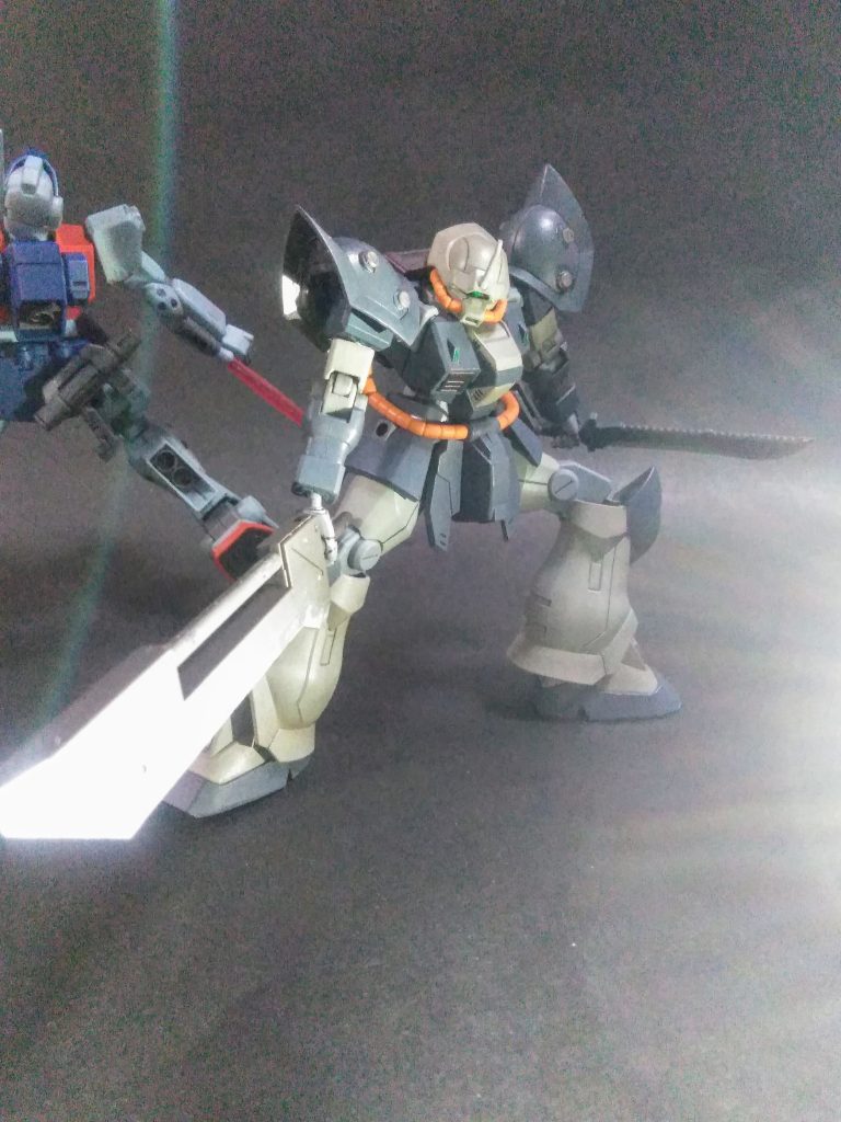 「ジム砂の魔手」にかかる同胞を救う為に大奮闘❗❗😤『・・・フっ!・・・アマイナ❗❗』ミタイな展開かな🤭