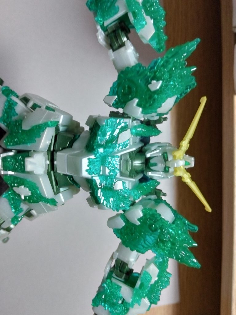 向き間違えました。スミマセン。「ユニコーンォォーーーーーーーンｯｯｯ！！」