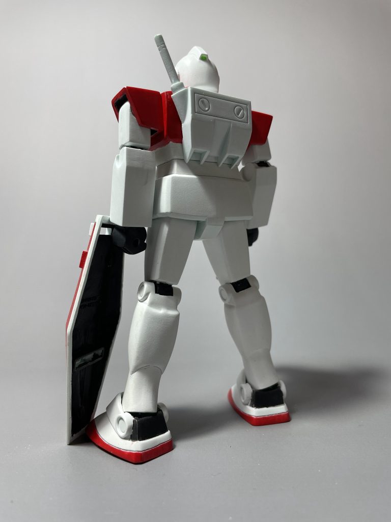 足関節は針金で固定してます。胴体は幅詰めしてます！製作状況のほうに書いてます。