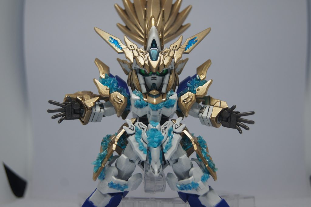 正面から。首の関節がヘタっているので後ろにガックンガックンします。首の後ろにスポンジ入れて支えているので後ろからは撮りたくない。