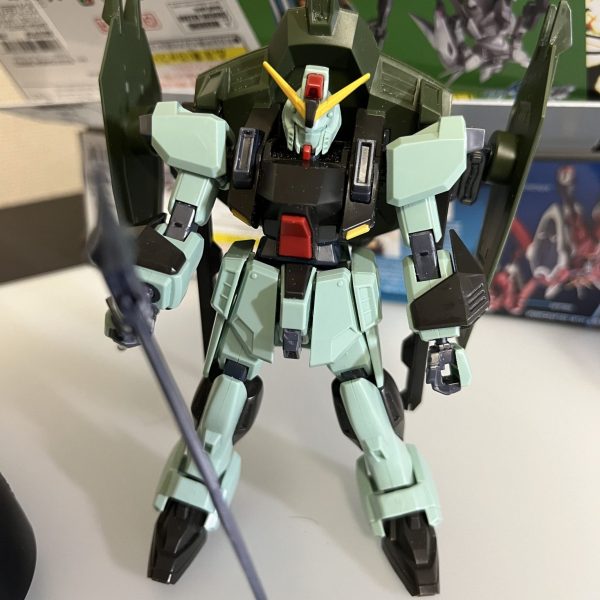 本日から２体目の改造ガンプラ作り始めます因みに敵部隊の設定しっかし昔のキットとはいえ腕が９０度しか曲がらないと知ったときは、驚いた今まであまりやってこなかったけど、今回はがっつりスクラッチに挑戦しなければいけない予感（1枚目）