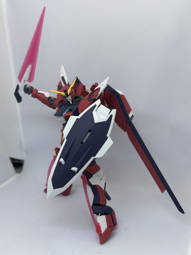 クリアパーツの武装