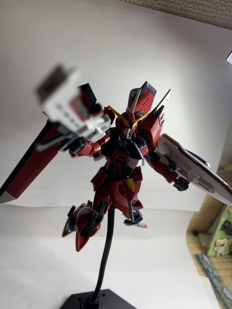 イモータルジャスティスVSザク隊長–4枚目/制作者：nananaca