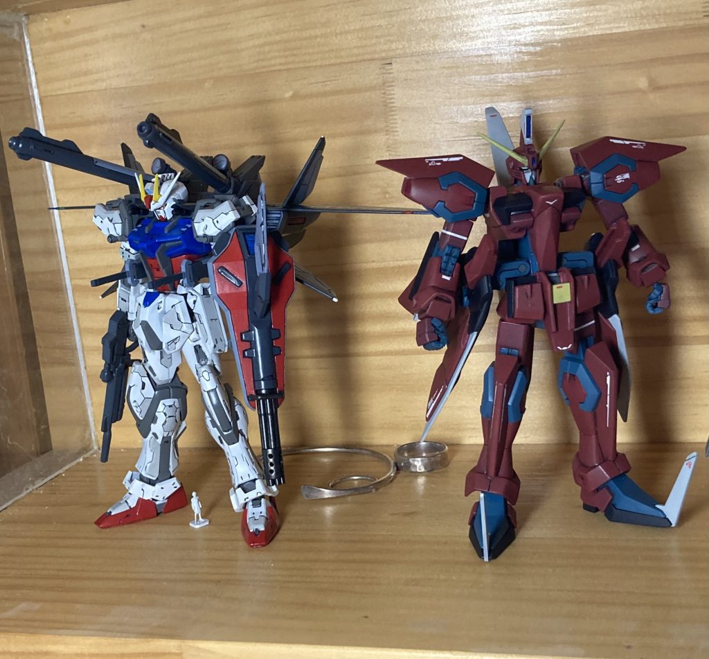 ライバル機と並べて。