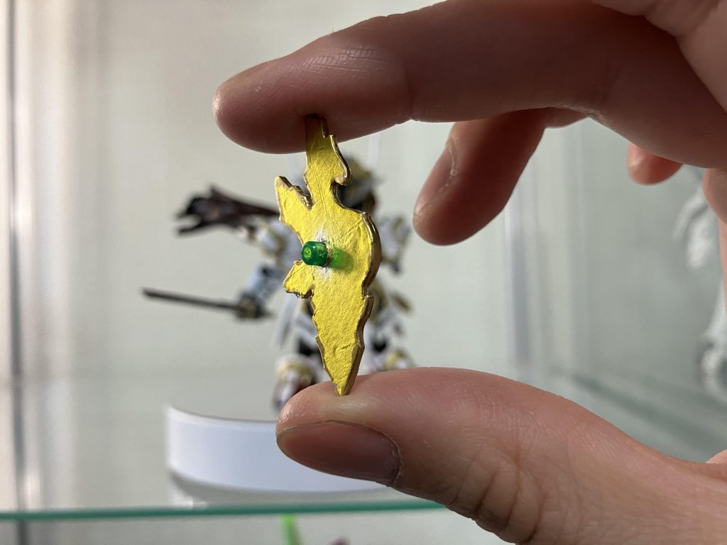 輝羅鋼のクリアグリーンの露出を出来るだけ減らしたかったのでアルミテープ→クリアイエローなどで埋めています。