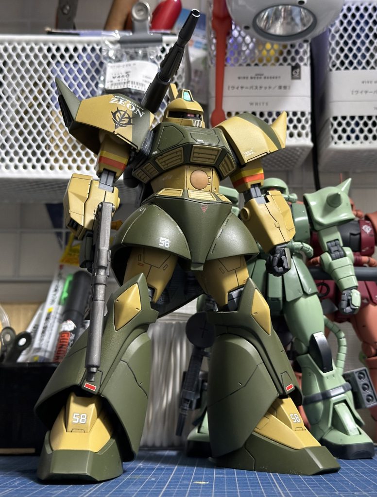 フロント右側ジェットエンジンに『58』をマーキングしたいのですが、番号デカールの余りありません。