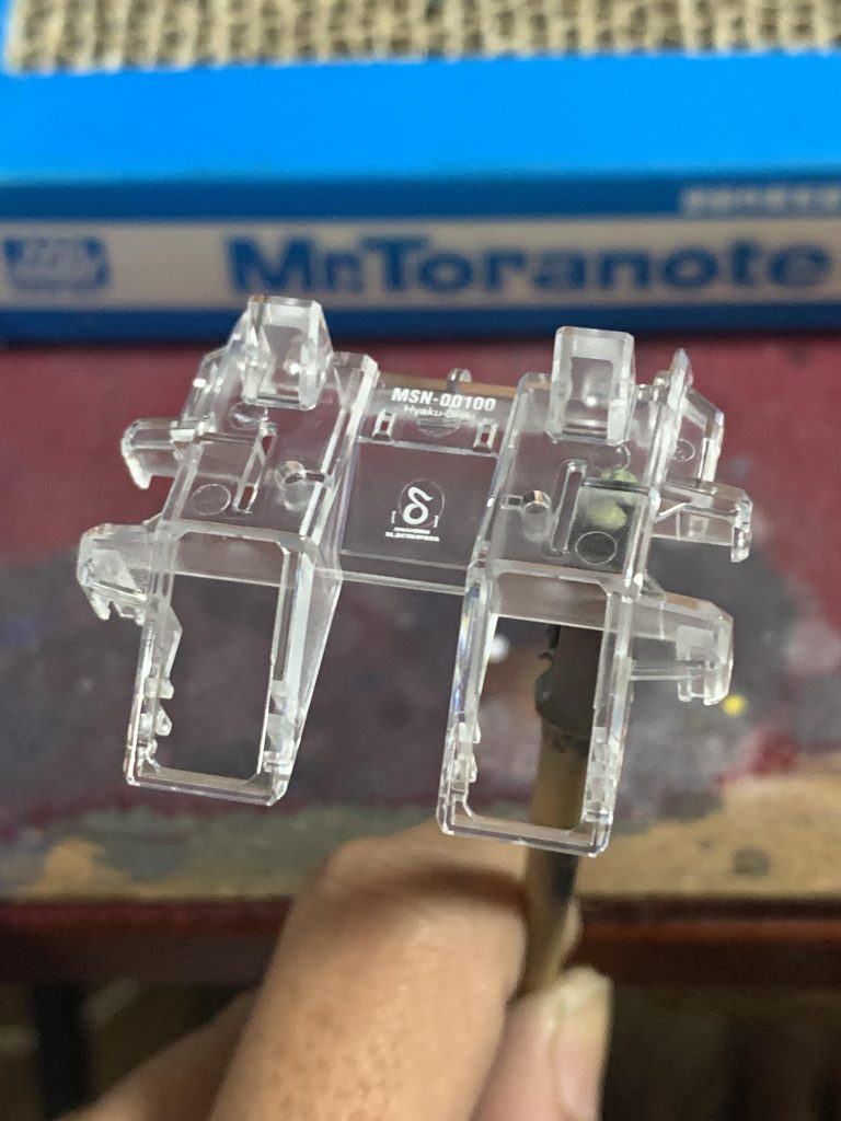 未塗装時の透明度はこれくらいです。