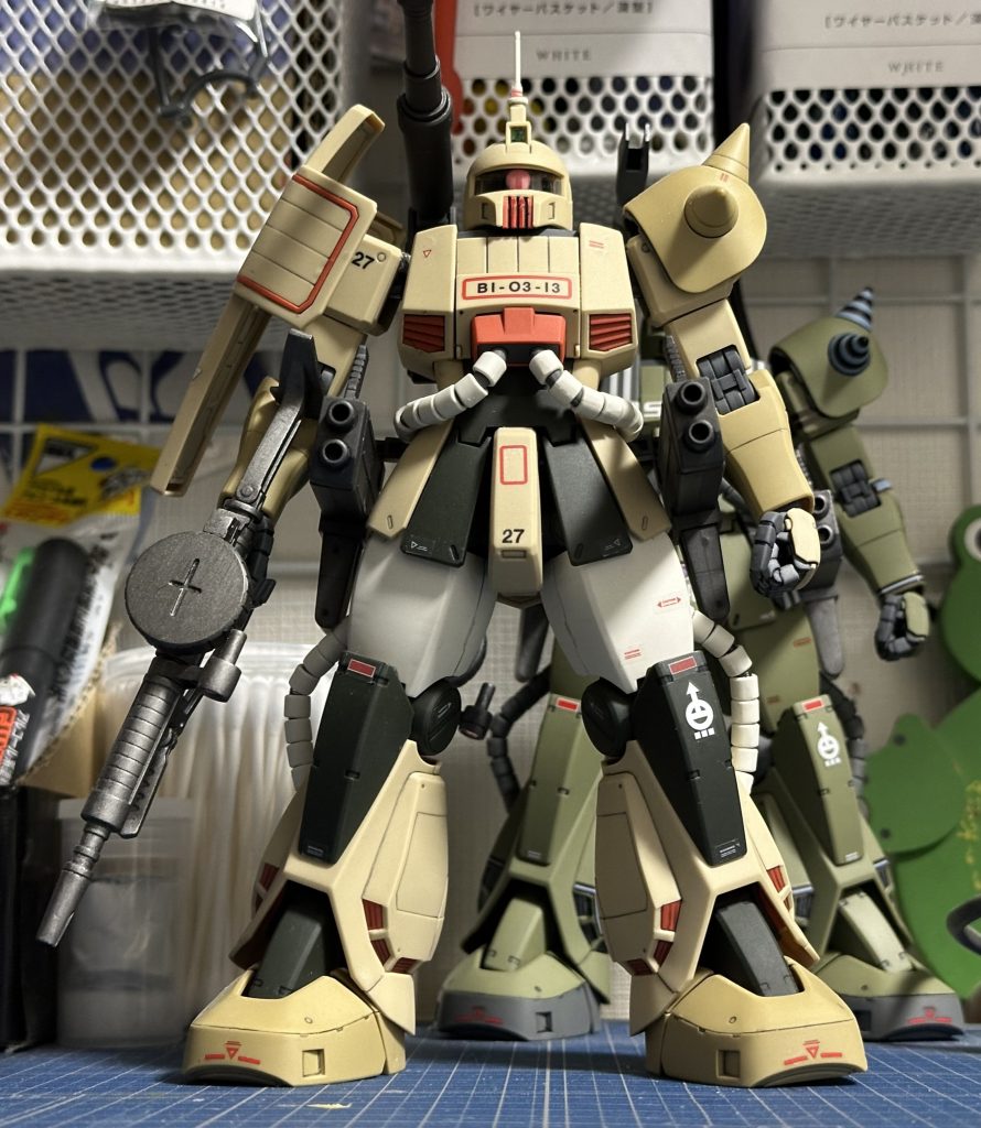 フロント正面ザクマシンガン・ビッグガン装備