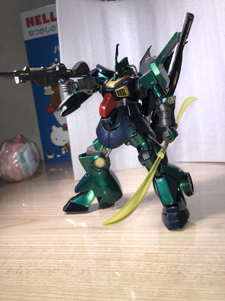 人からもらったものなので、頑張って丁寧に作りました！丁寧に作っていたのですが、動かしてる時に角が…