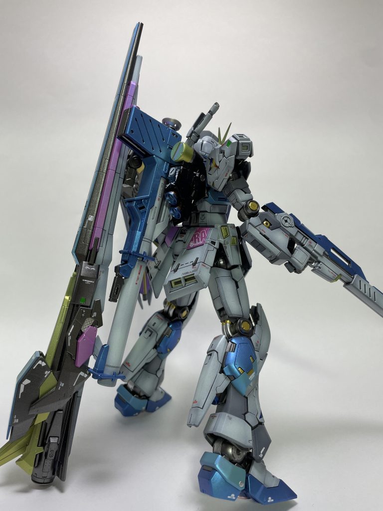 福岡νガンダム–3枚目/制作者：@ZhKUiXbgNvCwI9D