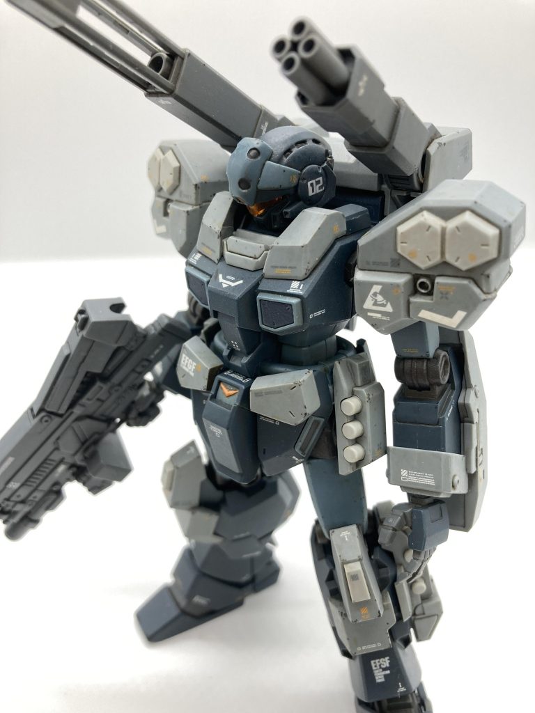 デカールの段差を無くす試みにチャレンジしてみました。割と違和感なくなった気がします。