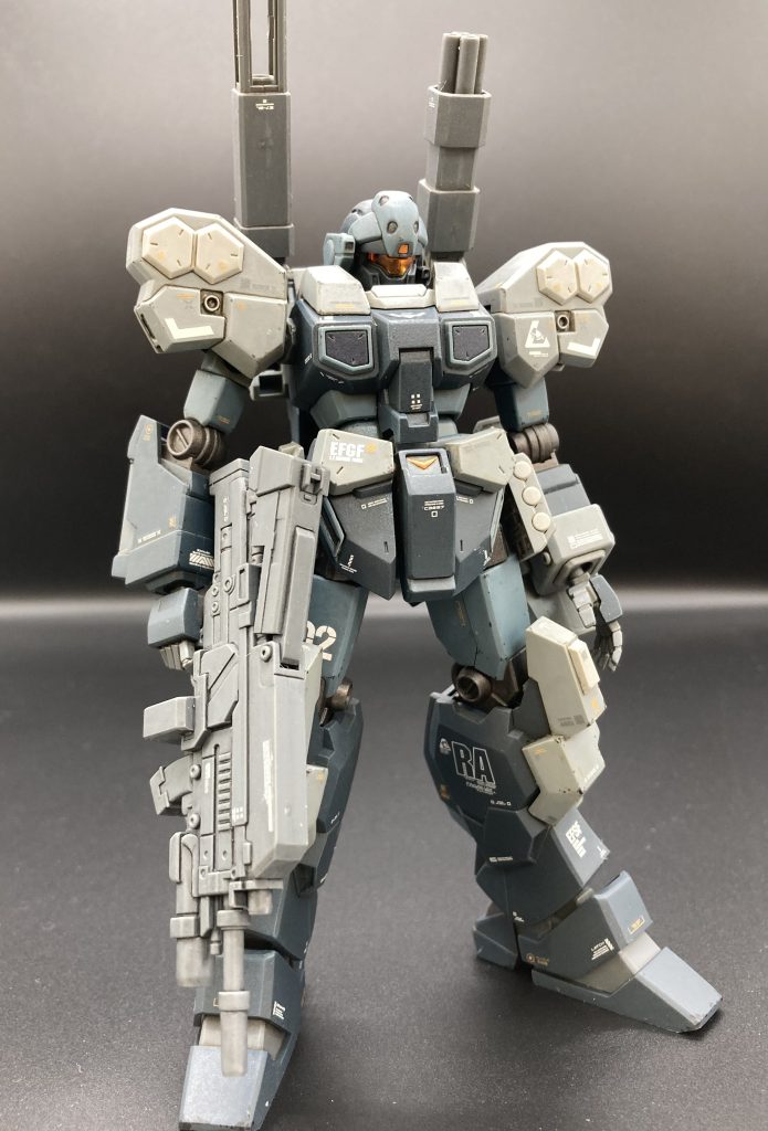 ・合わせ目消し・表面処理・既存モールドの掘り直し・部分塗装(Vマーク、バーニア・ノズル)・ウェザリング