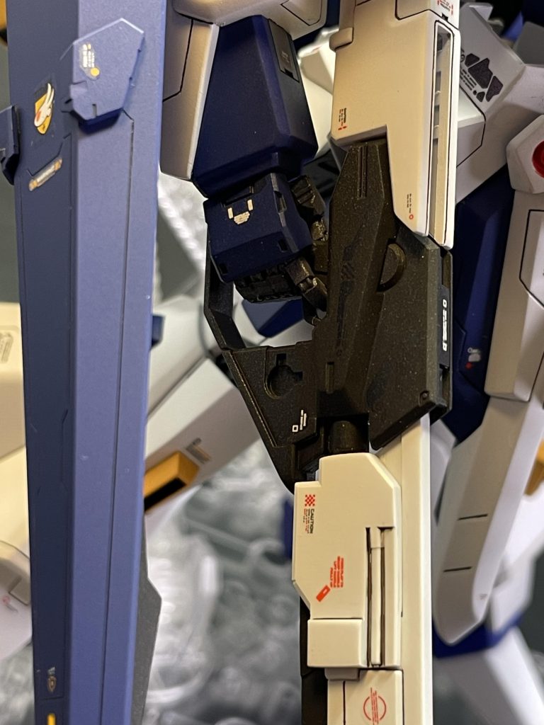 おまけちょっとおもしろデカールをイタズラで使用(大真面目のイタズラ)ブラックライト照射で赤く発色するGMデカールを使用しました