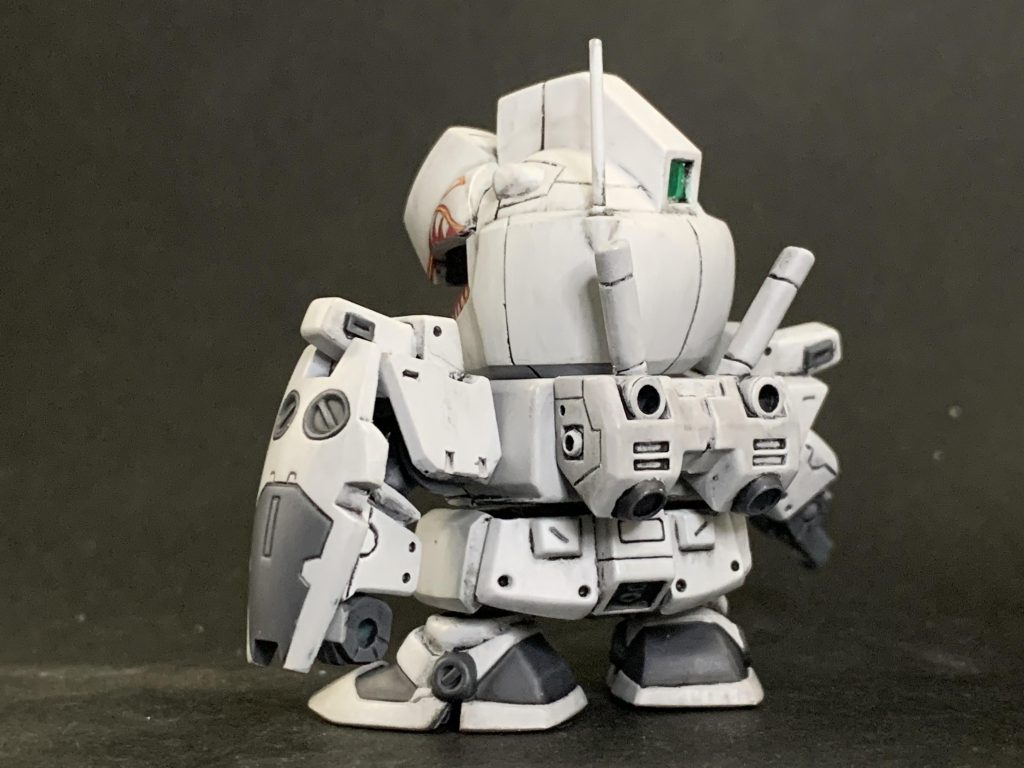 あ、サーベルが2本ついてる。今気付いた…まぁいいか。