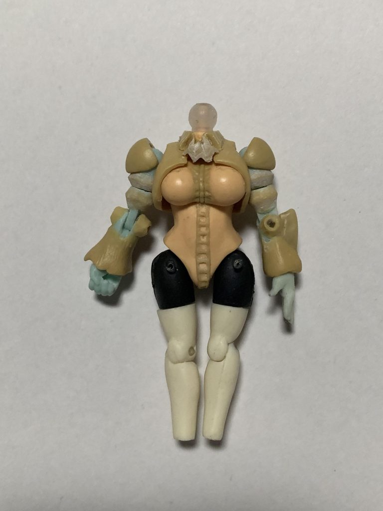 で、各部位にパテ造形という流れです。