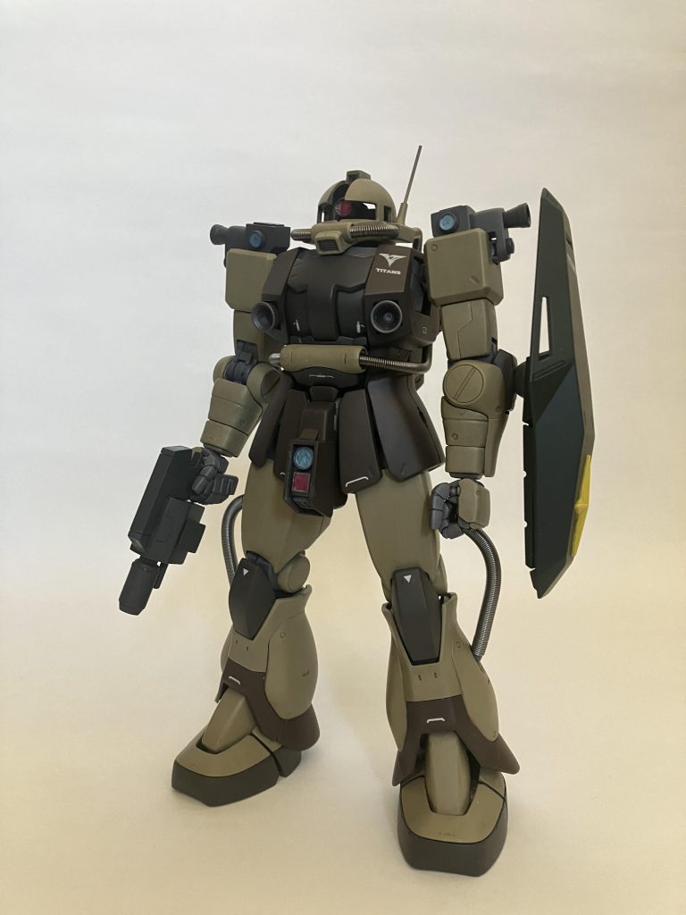 ティターンズ軍を強調するため胸部にエンブレムを ♪( ´θ`)ノ
