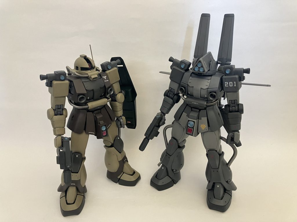 同時作業したザク強行偵察型も見てやってくださいm(_ _)m ver2.0で、この2体を作った人は少ないでしょうね✌️