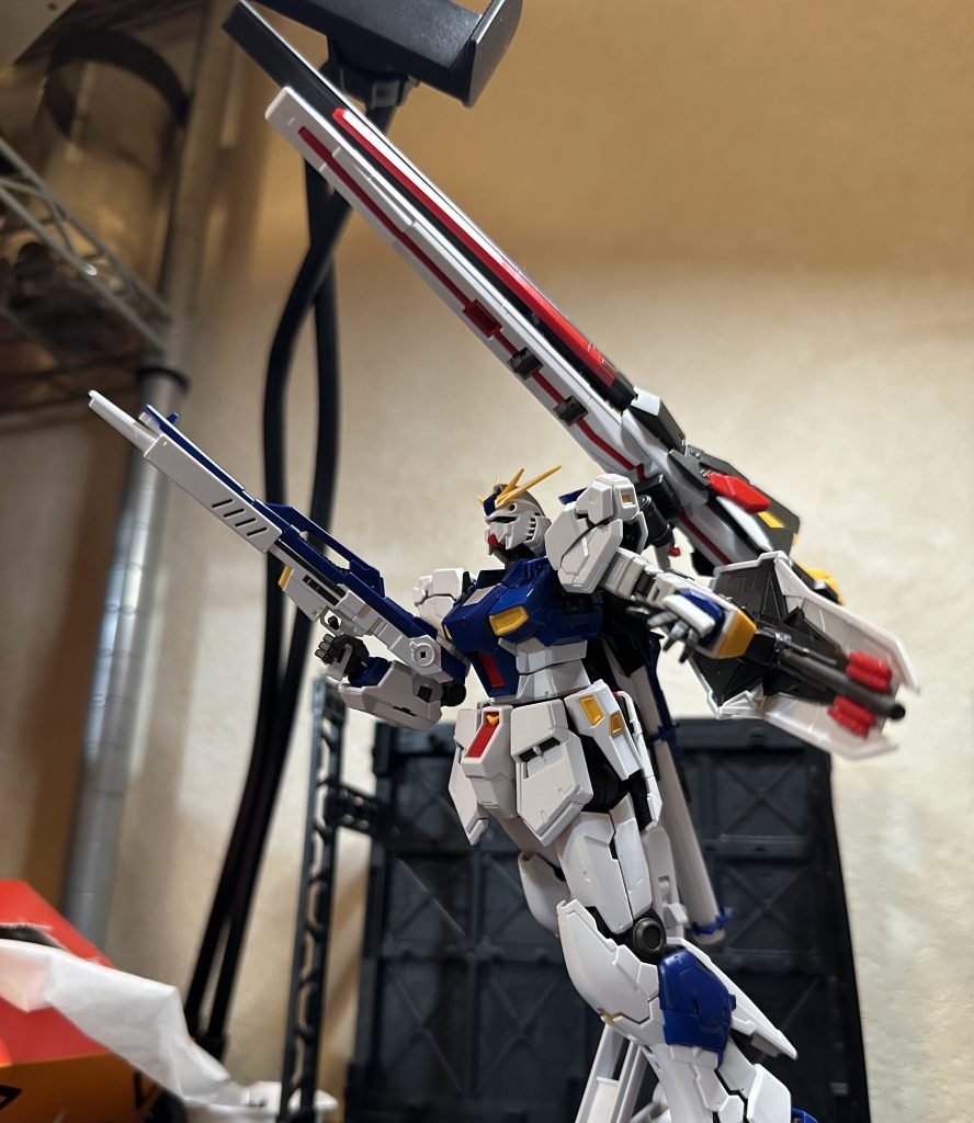 ロングレンジフィンファンネルは最初違和感あったけど、ポージングすると格好良さがマシマシで見慣れていくと言うね笑