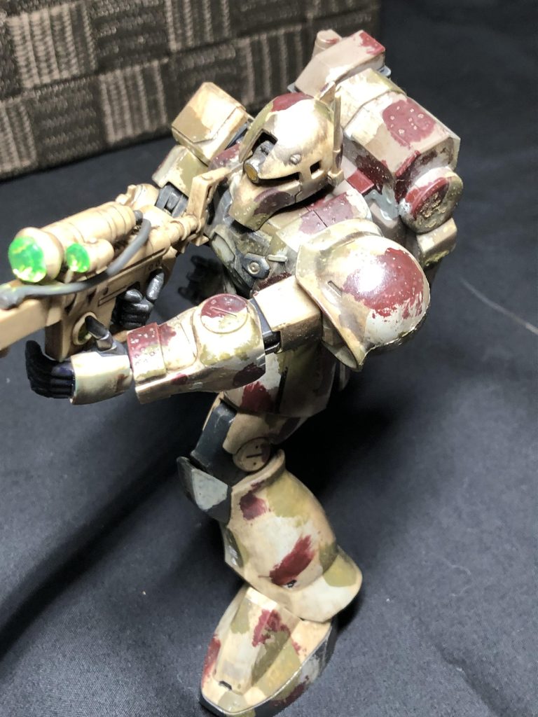 スポンジでポンポンして塗装したのでブツブツが…まぁ味になっていいかと、言い聞かせてます。