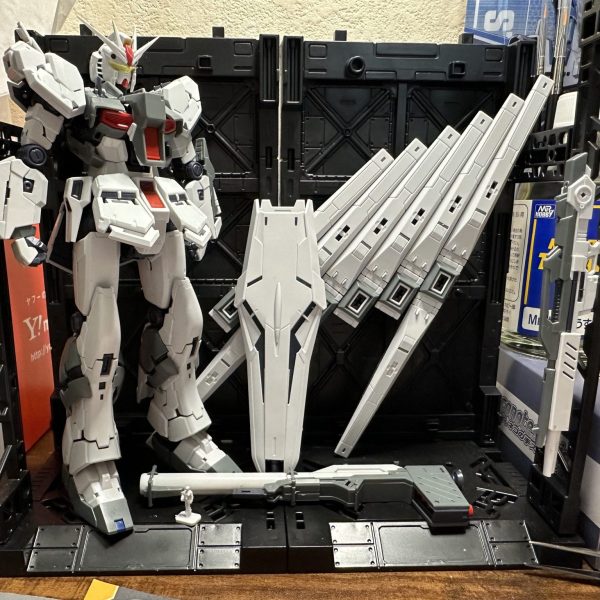 RG RX-93νガンダムファーストロッドカラー