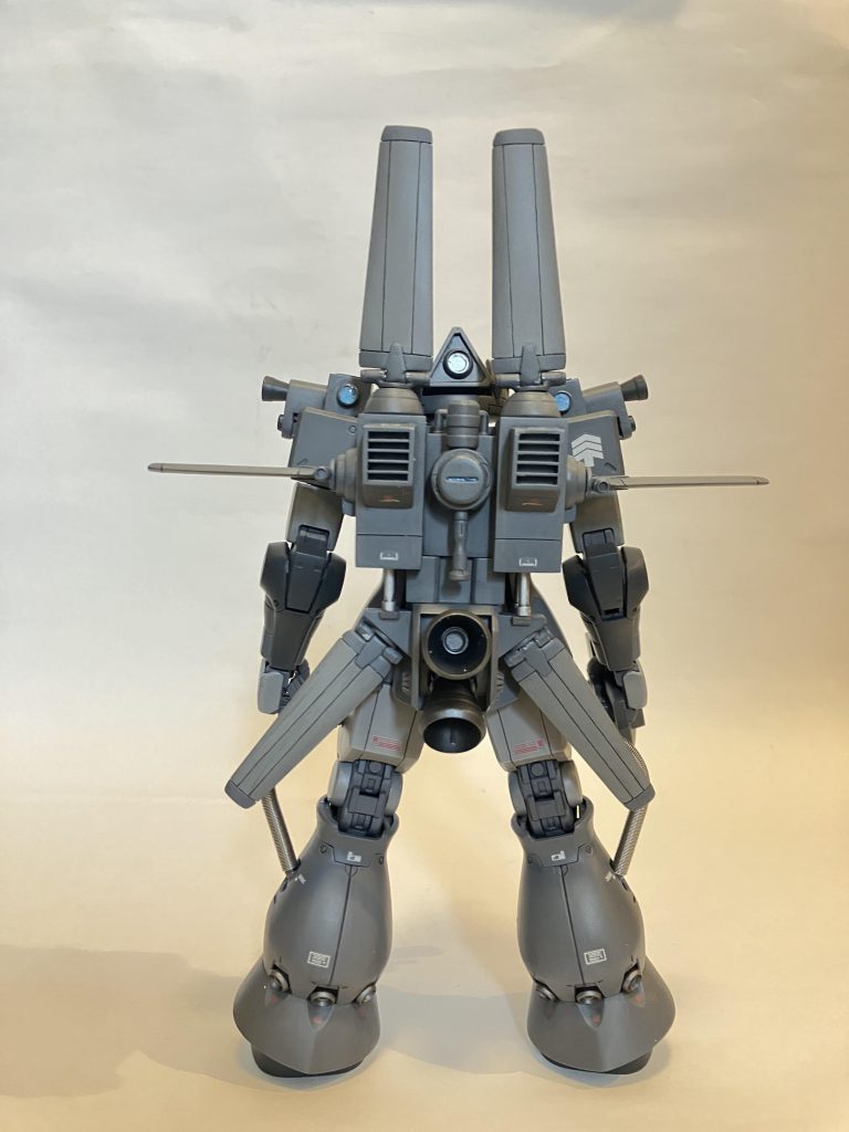 バックパックの大きさは本体と同じくらい大きいですね♪